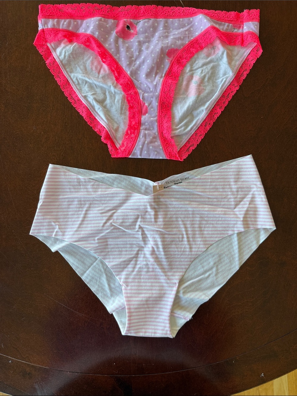Victoria's Secret Pink & White Lace Trim Panty Set